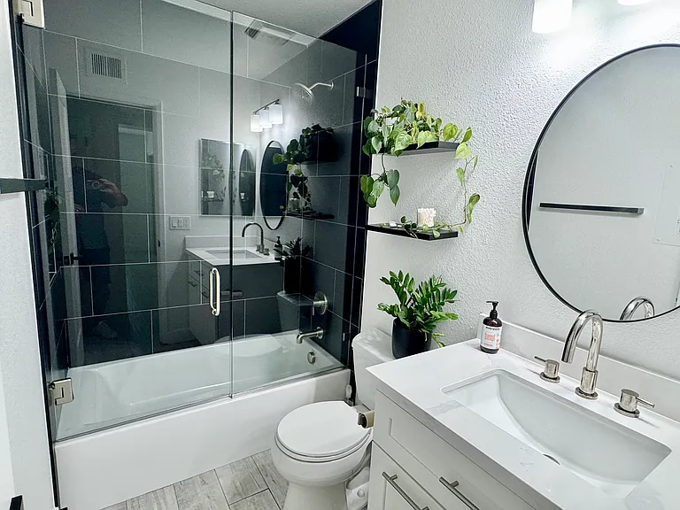 1235 N 84th Pl — Photo 10