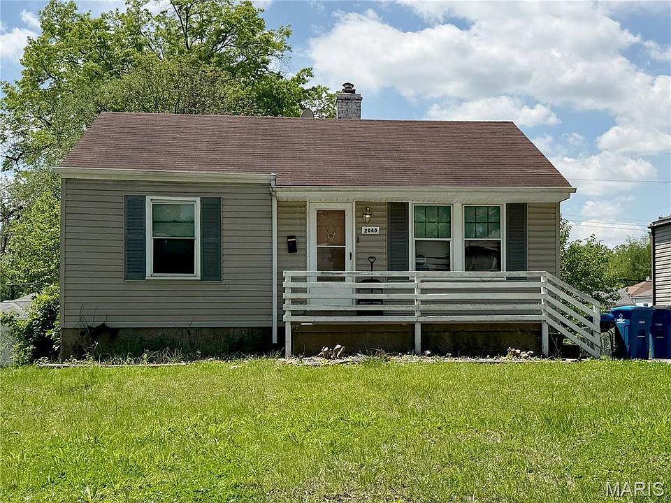 1st image of 2040 Coleridge Dr