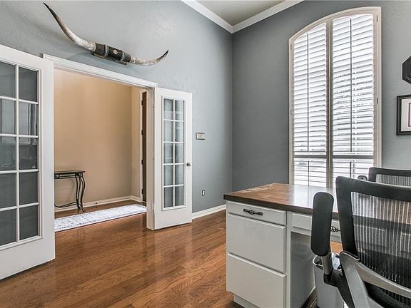 5th image of 1021 Noble Ave