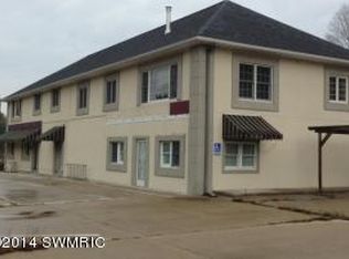 450 Gloria Ln, Manistee, MI 49660