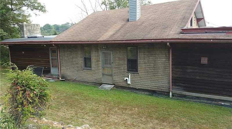 2nd image of 887 Seventh Street Ext
