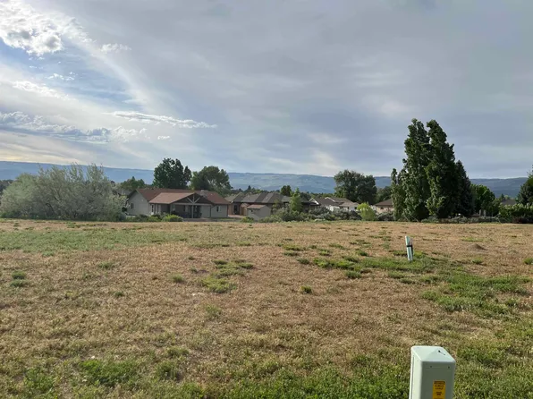 1530 SE Fairway Dr, Cedaredge, CO 81413