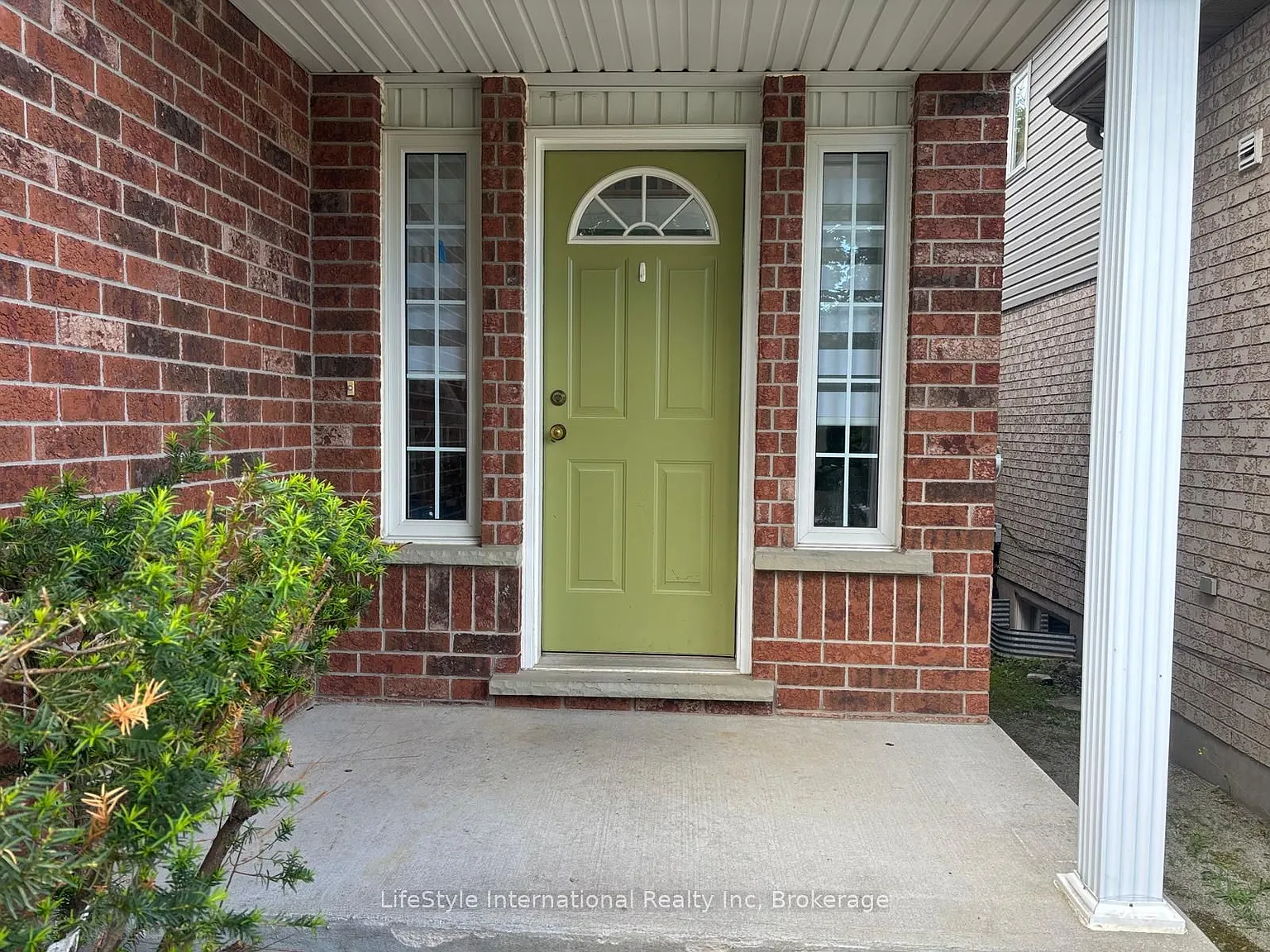 4 bed, $3,600 — Photo 4