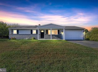 938 Sunnyside Rd, Hummelstown, PA 17036