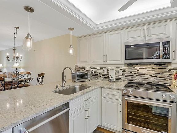 5th image of 840 Elkhorn Ct Unit 113