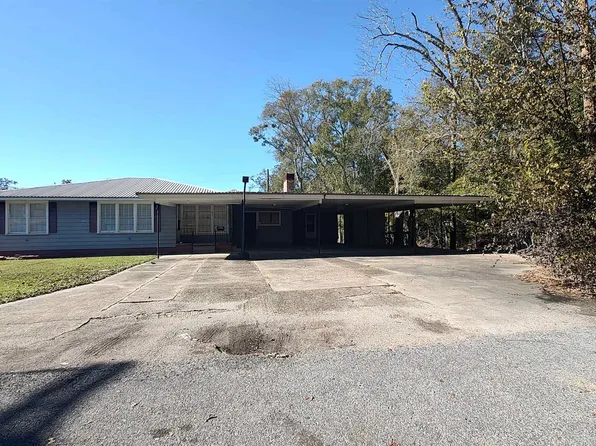 811 Schriever St, Jennings, LA 70546