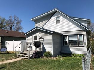 403 6th Ave SW, Mandan, ND 58554