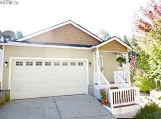 38553 Dubarko Rd, Sandy, OR 97055