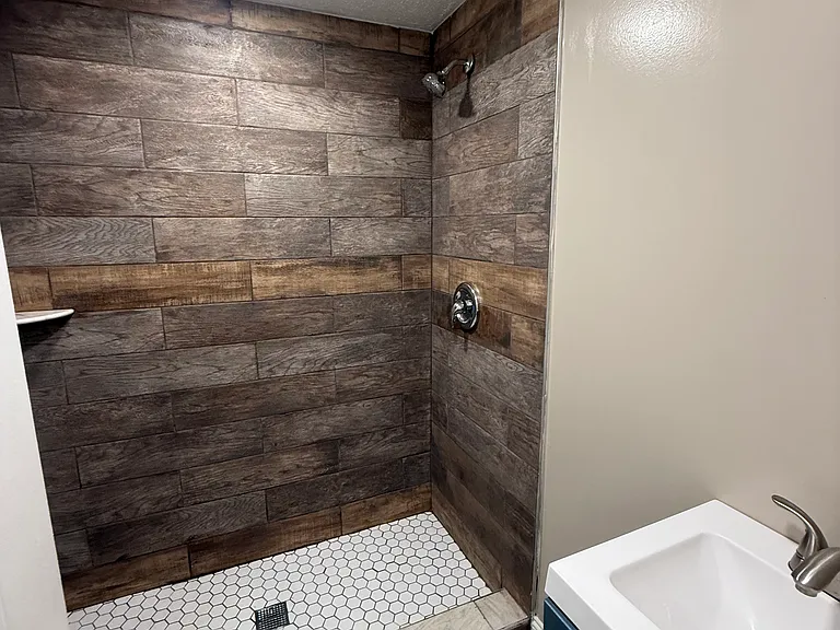 6244 New Jesup Hwy — Photo 10