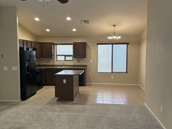 4th image of 40397 W Sanders Way
