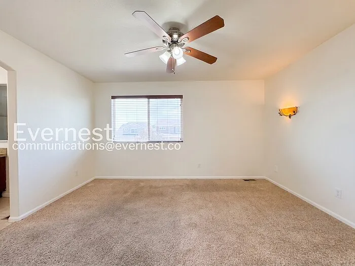 5554 Killarney Ct — Photo 11