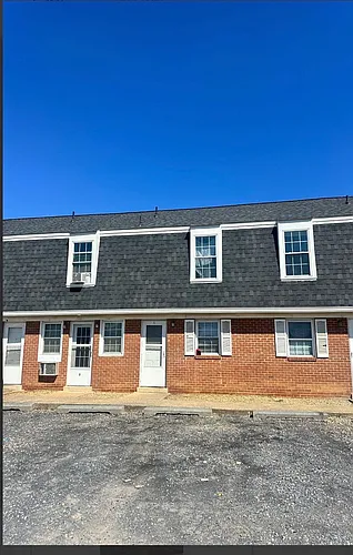94 Dutch Mill Ct #F Photo 1