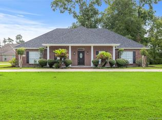 1112 Chariot Dr, Lake charles, LA 70611