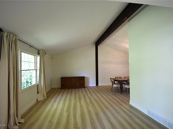 5th image of 1751 Brockton Dr