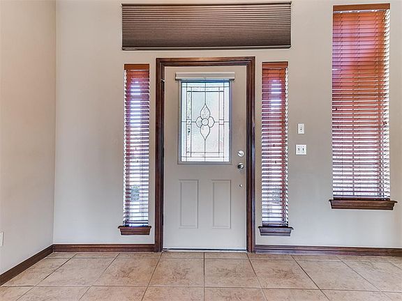 4th image of 3508 Sagebrush Pl