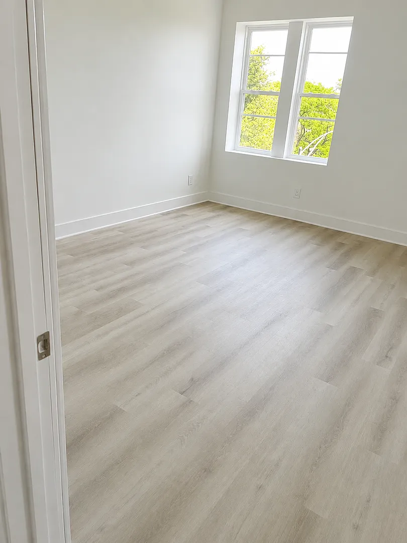 5134 N Kimball LLC — Photo 4