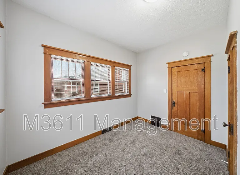 6928 Ballard Ave — Photo 18