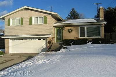 1st image of 2324 Sinclair Ave NE