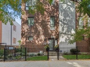 1742 W Diversey Pkwy, Chicago, IL 60614