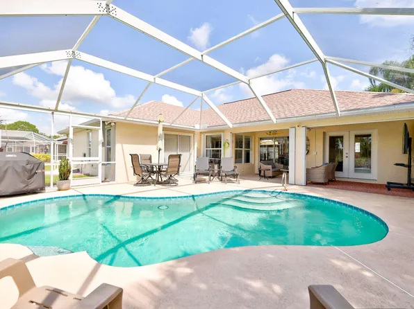 4960 NW Foxworth Avenue, Port St Lucie, FL 34983
