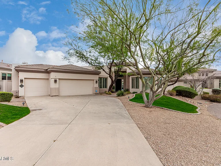 8317 E Feathersong Ln — Photo 1