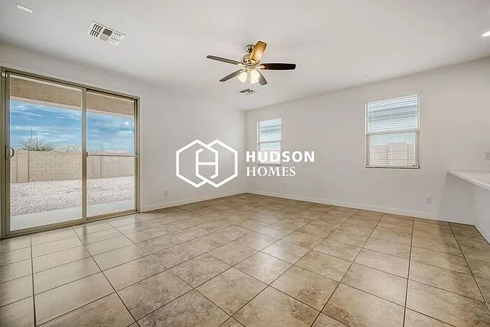 6326 W Raymond St — Photo 13