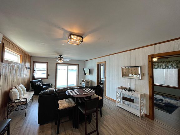 5th image of 27096 Little Floyd Lake Rd Unit 3