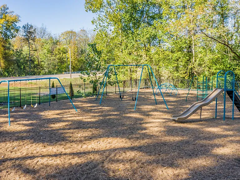 Allentown Park — Photo 19