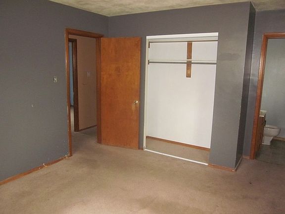 2nd image of 3520 N Eaton Ave