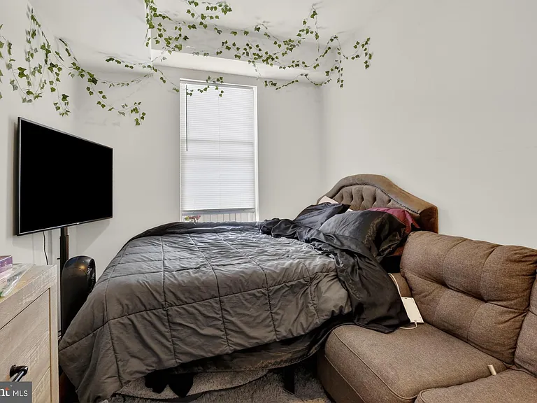 4011 Baring St #8 — Photo 9