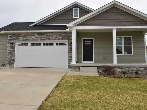 1486 Lake Front Blvd, North Lima, OH 44452