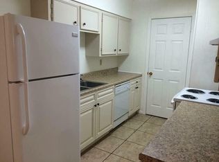 271 Grandwood Dr APT 24, Patterson, LA 70392
