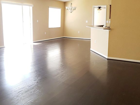 Open floorplan- Living/Dining area