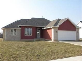 241 Reserve Ave, Oberlin, OH 44074