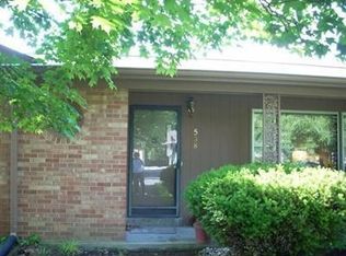 538 Meadow Ln, Versailles, KY 40383