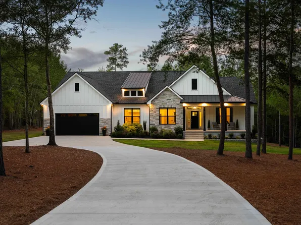 950 Robbins Rd, Chesnee, SC 29323