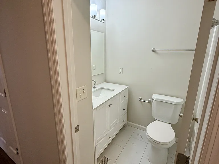 821 White Stag Ln — Photo 25