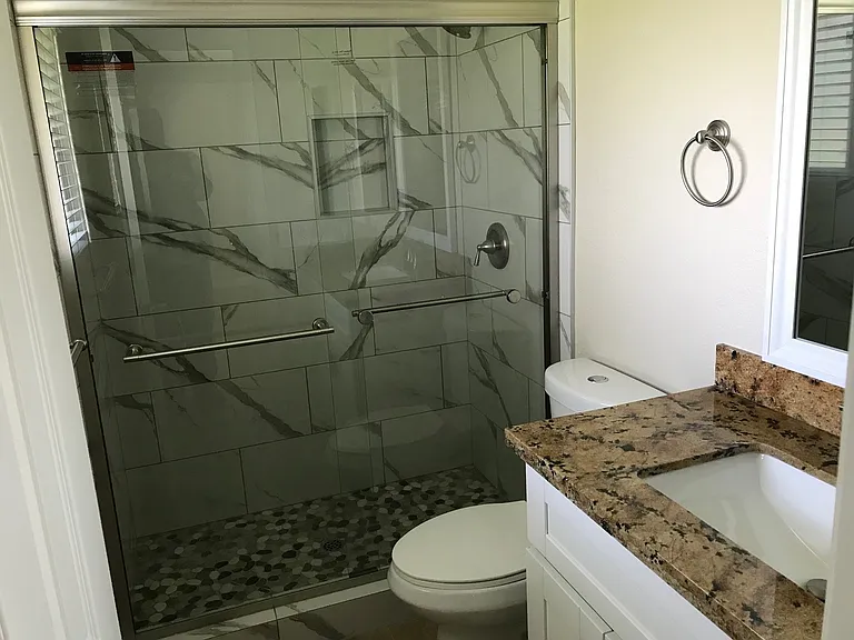 Raymond Ritz Apartments — Photo 71