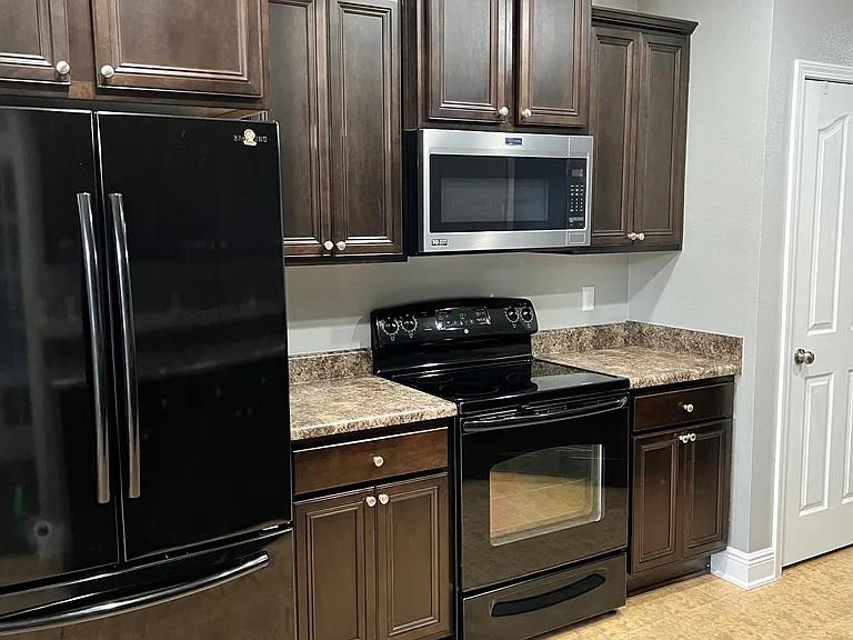 6717 Barnwood Dr — Photo 7