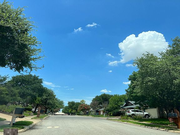 5th image of 3704 Millswood Dr