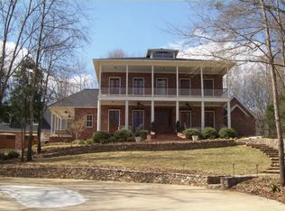 4100 Old Towne Cir, Tupelo, MS 38804