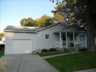 1st image of 5905 Sylvia St