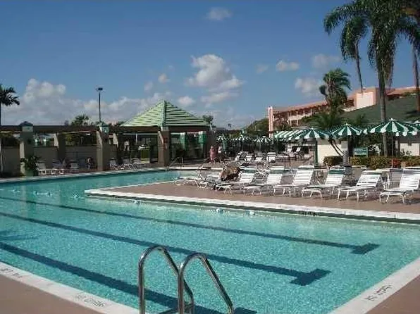 2401 Antigua Circle #E3, Coconut Creek, FL 33066