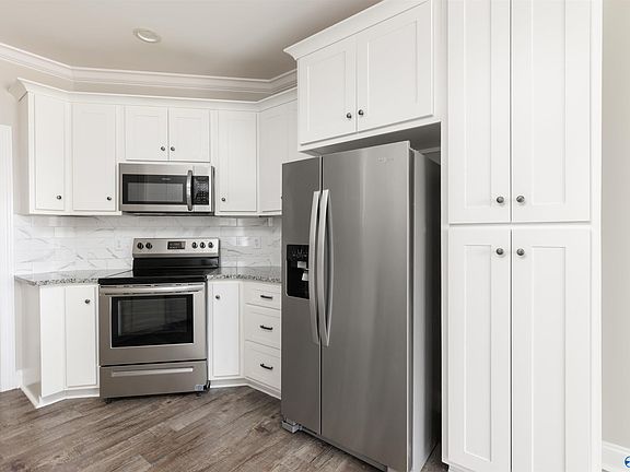 2nd image of 28032 Holland Gin Rd