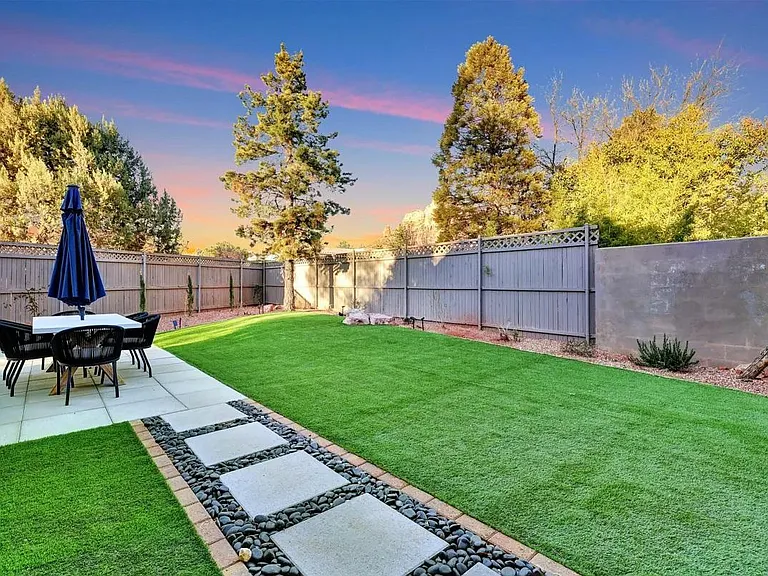 30 Talia Ct — Photo 23