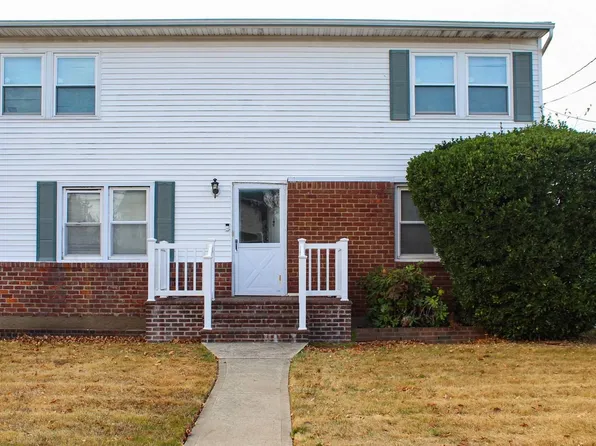 67 Lawrence Street, Uniondale, NY 11553