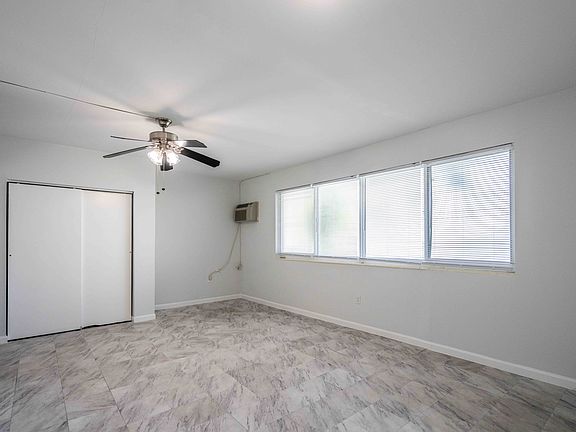 3rd image of 7130 Carlyle Ave #2