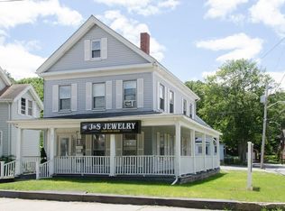 406 Lincoln Ave, Saugus, MA 01906