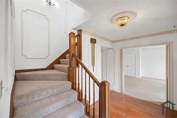 16318 Southampton Dr — Photo 23