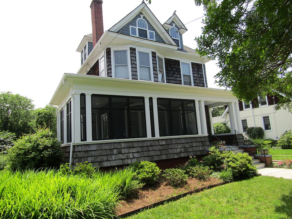 CUSTOM WINDOWS